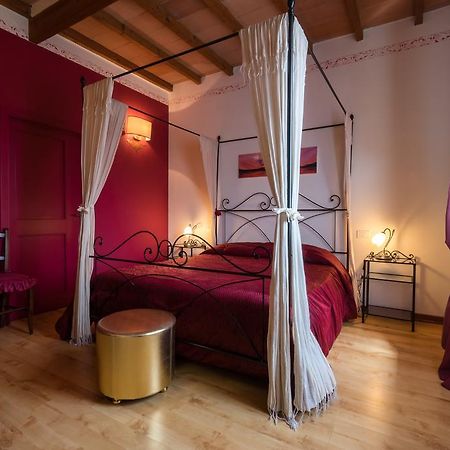 Giannetti Bed & Breakfast Poggio alle Mura ภายนอก รูปภาพ