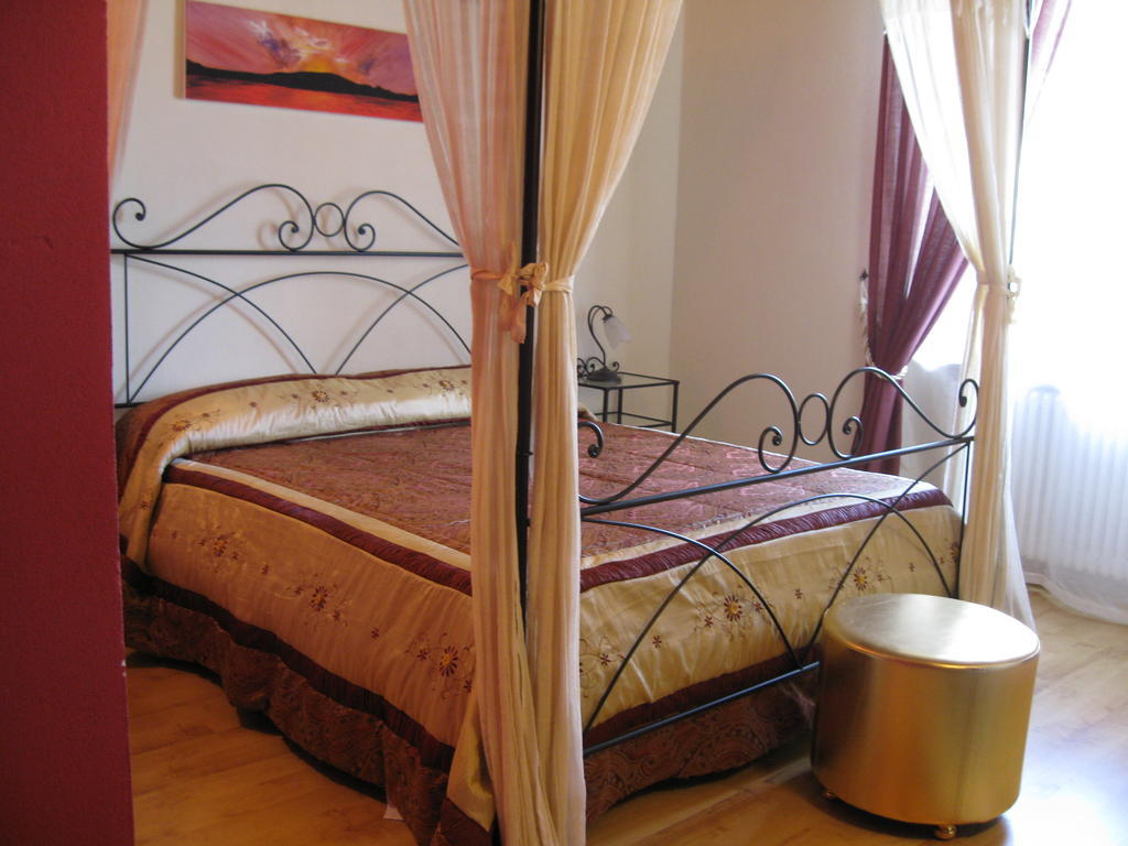 Giannetti Bed & Breakfast Poggio alle Mura ห้อง รูปภาพ