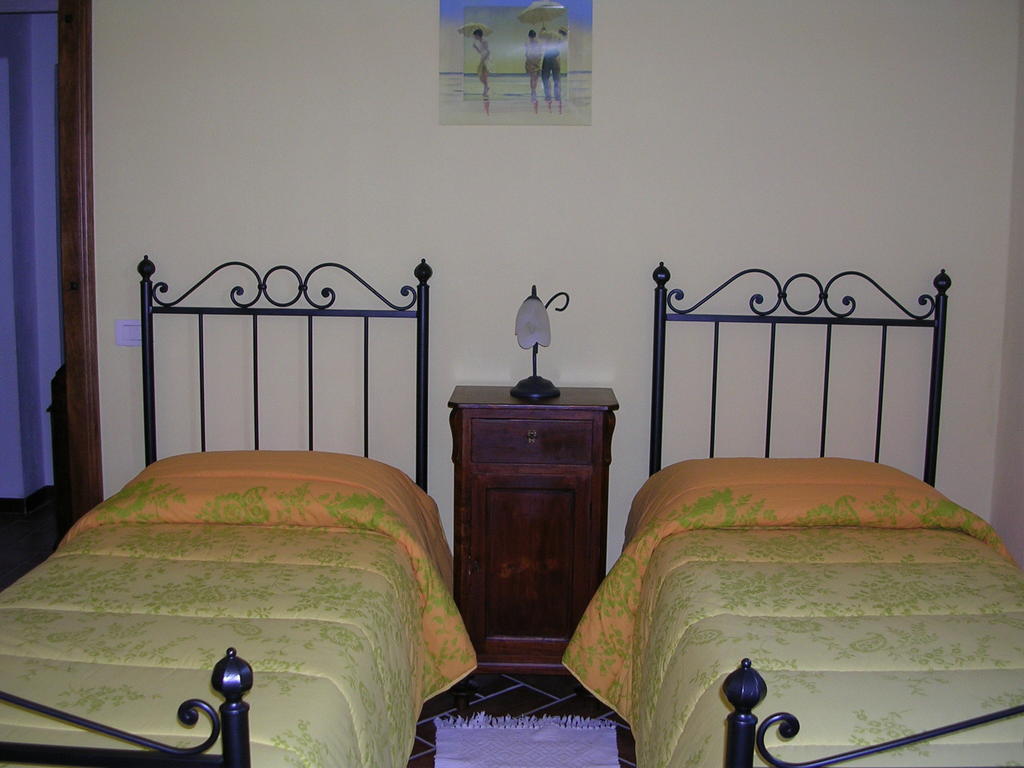 Giannetti Bed & Breakfast Poggio alle Mura ห้อง รูปภาพ
