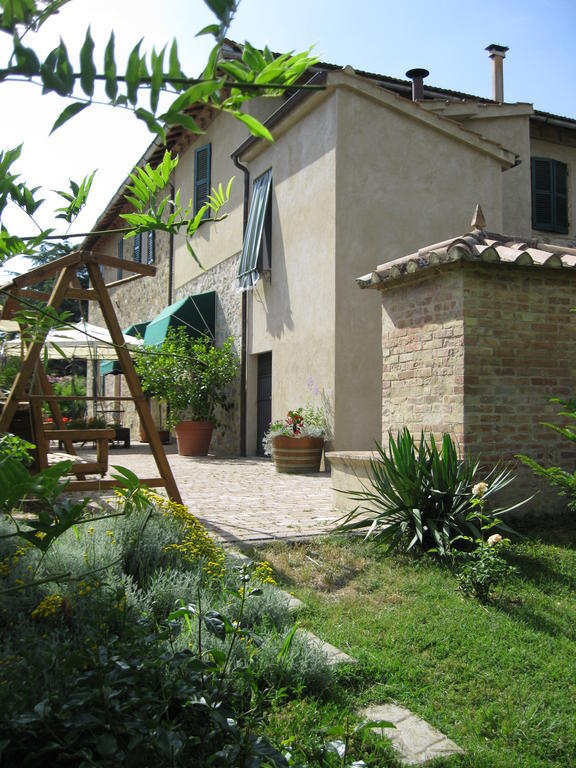 Giannetti Bed & Breakfast Poggio alle Mura ภายนอก รูปภาพ